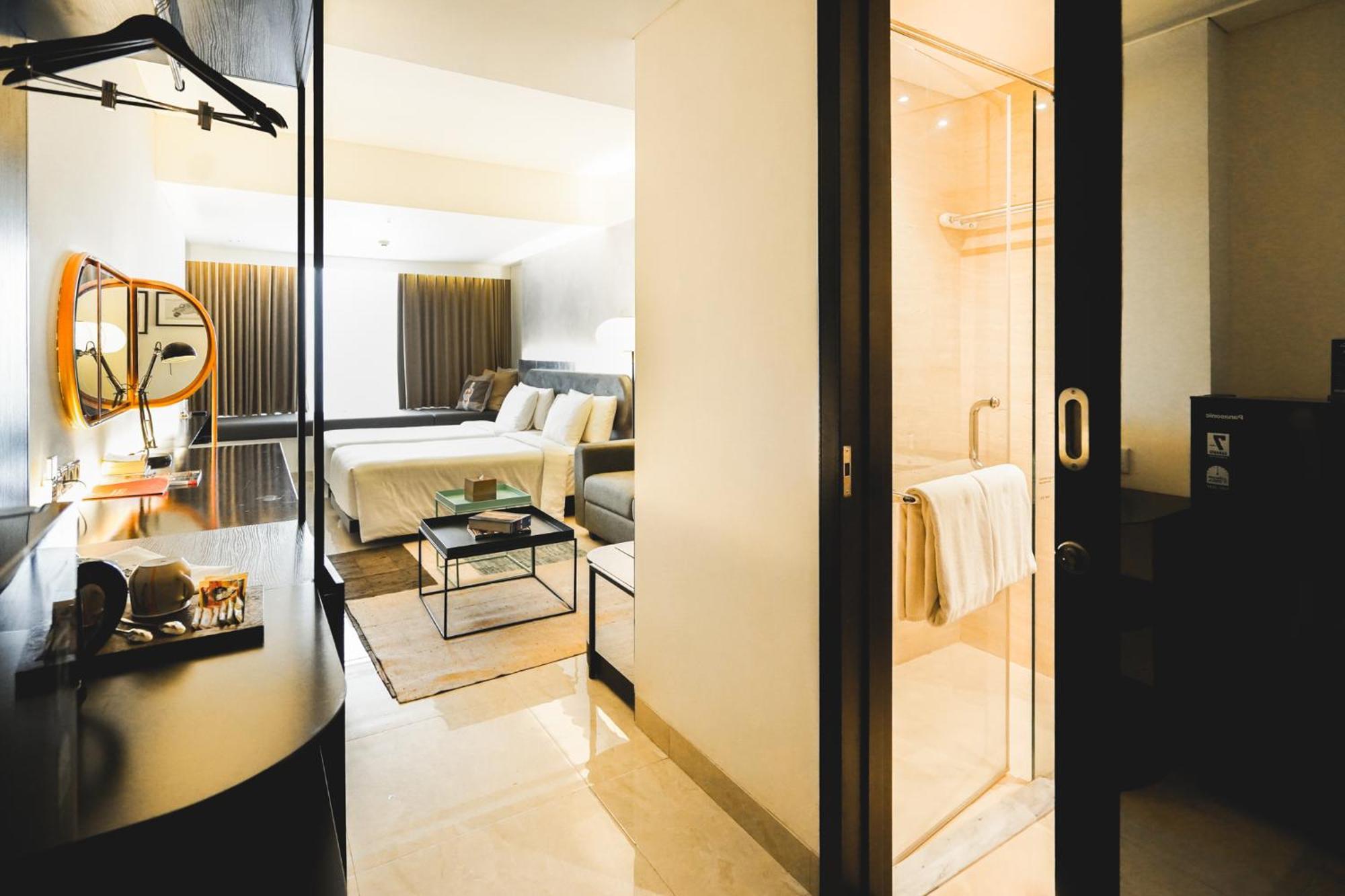 Pulang Ke Uttara Hotel Kejayan Luaran gambar